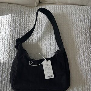 BAGGU Elegant Black Shoulder Bag